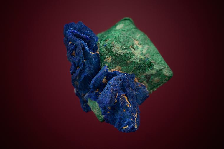 MALACHITE after CUPRITE on AZURITE